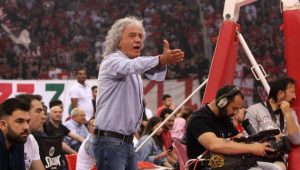 Ο Τάκης Τσουκαλάς ποζάρει με την πιο «καυτή» παίκτρια του GNTM (photos)