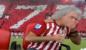 Το επικό μοιρολόι του Ευλάλιου για την ΑΕΚ και οι μυθικές αντιδράσεις του Τσουκαλά (video)