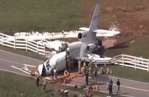 ΗΠΑ: Δύο νεκροί από συντριβή Falcon 50 (video)