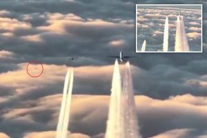 Πτήση… χάθηκε απ’ τα ραντάρ και κάμερα κατέγραψε την κίνηση αγνώστου αντικειμένου (video)