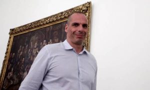 Βαρουφάκης: Ο Τσίπρας αποφάσισε το νέο μνημόνιο, το βράδυ του δημοψηφίσματος