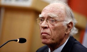 Βασίλης Λεβέντης: Αποσωληνώθηκε ο πρόεδρος της Ένωσης Κεντρώων