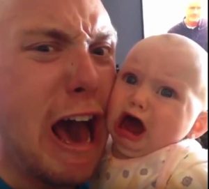 Τα πιο… κουφά και τρέλα viral videos σε μια συλλογή (video)