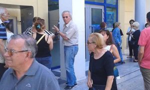 Άνοιξαν οι τράπεζες – Ποιες συναλλαγές πραγματοποιούνται