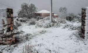 Καιρός: Διήμερο με κρύο και χιόνια! Τι βλέπει η ΕΜΥ έως παραμονή Χριστουγέννων