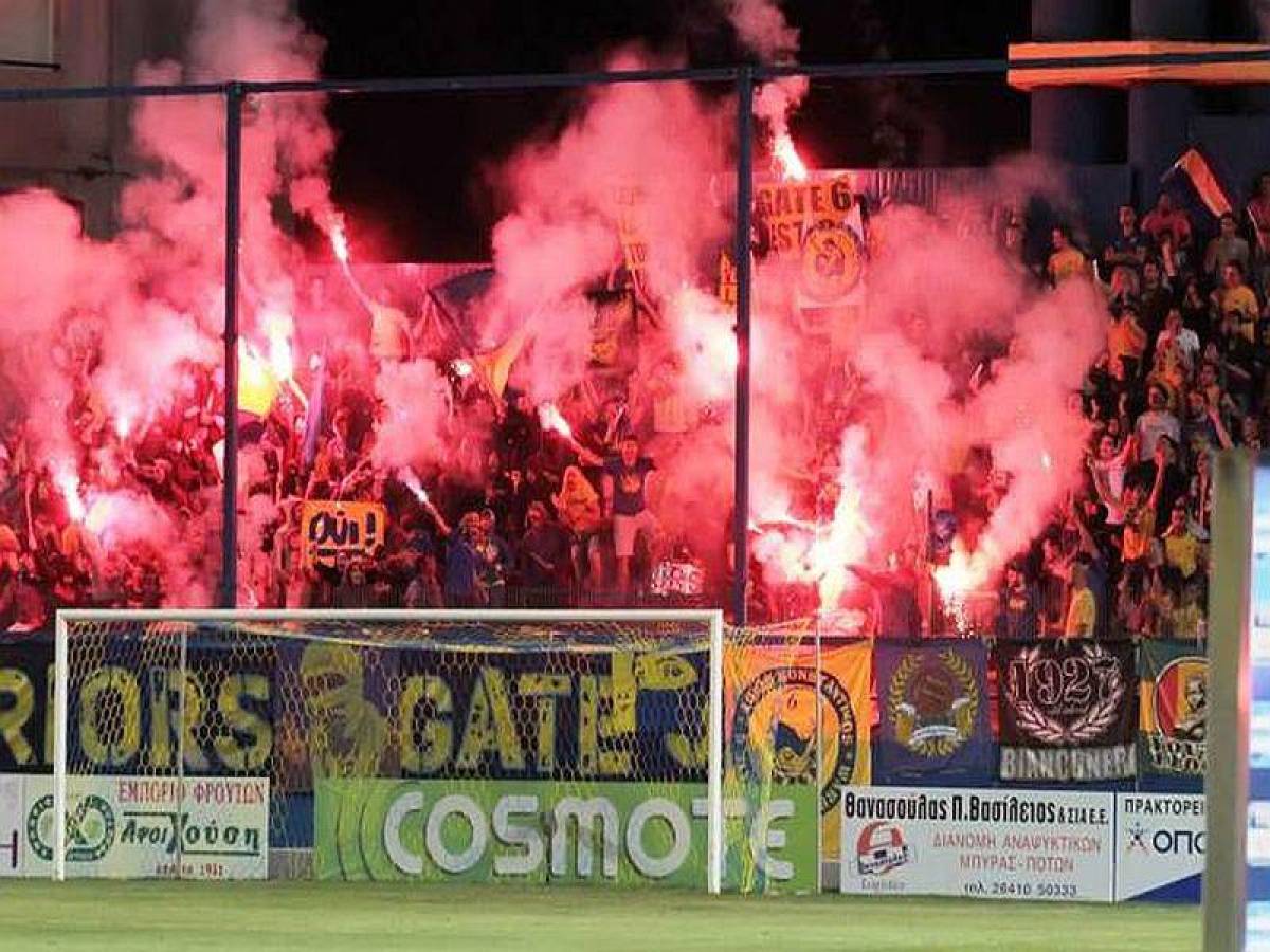 Super League: Επτά ΠΑΕ στο σκαμνί