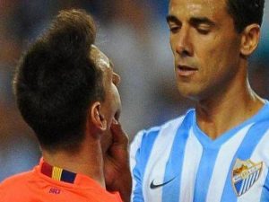 Ο… μπελάς του Μέσι (videos)