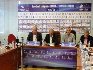 Football League: Σέντρα στις 12/10