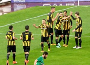 AEK: Κοιτάζει Βιγιάλμπα