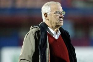 Θεοδωρίδης: «Ας έρθει Κονγκολέζος διαιτητής»