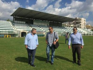 Ο Περιφερειακός Σύμβουλος Σπ. Πάντζας στο γήπεδο του Αχαρναϊκού