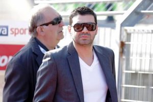 Πουλινάκης: «Διευκολύνω την επόμενη μέρα, αποχωρώντας»