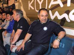 Παπαθανασάκης: «Θόδωρε, μας έκανες καλύτερους ανθρώπους»