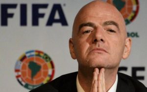 Έφοδος της αστυνομίας στα γραφεία της UEFA!