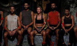 Survivor: Βγήκαν τα «φτυάρια» – Περικλής και Ανθή Σαλαγκούδη «έθαψαν» Τριαντάφυλλο