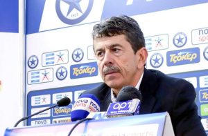 ΠΑΣ Γιάννινα: Μπελάδες για Πετράκη