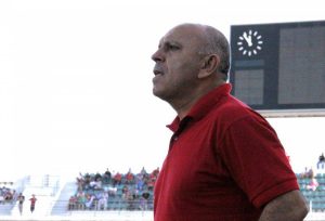 Bαζάκας: «Ο Γιαλιάς λειτουργεί με ένστικτο χούλιγκαν»