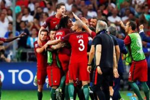 Euro 2016: Φερνάντο και Ρονάλντο για… τρόπαιο!