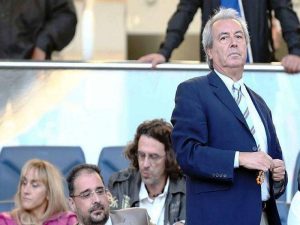 ΑΕΚ: Στήριξη σε Καλογιάννη