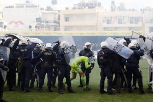 Στιλ: «Έφυγα σώος χάρις στην Αστυνομία»