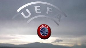 Με μαύρα περιβραχιόνια σε όλα τα ματς της UEFA