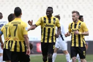 Αήττητη η ΑΕΚ