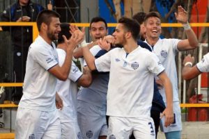 Πρόκριση στα… πέναλτι για Εθνικό
