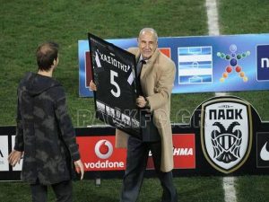 ΠΑΟΚ: Η βράβευση του Χασιώτη (video)
