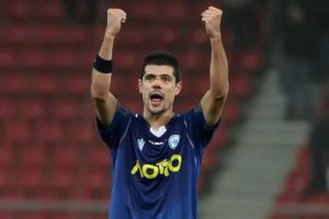 Δένει την άμυνα ο Ατρόμητος, ανανέωσε και ο Ταυλαρίδης
