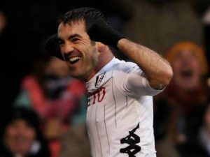 Η φωτογράφηση του Καραγκούνη με τη Φούλαμ (video)