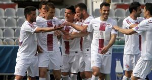 Με ηγέτη τον Στεφανίδη, 3-1 η Λάρισα