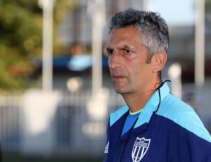 Θεοδωρίδης: «Μας στοίχισαν το πέναλτι και η αποβολή»