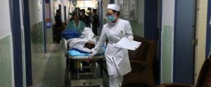Άνδρας στην Κίνα μαχαίρωσε 10 παιδιά έξω από δημοτικό σχολείο και στη συνέχεια αυτοκτόνησε.