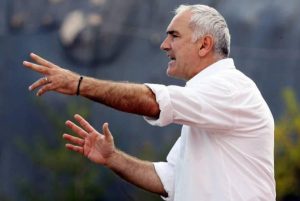 Μανίκας: «Αν δεν νικήσει ο Πανιώνιος… πάει για Γ’ Εθνική»