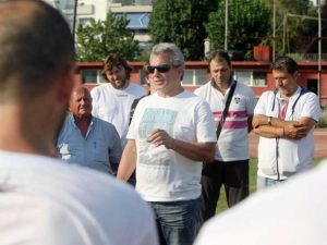 Χαραλαμπίδης: «Δεν έχω καμία σχέση με τις μετοχές»