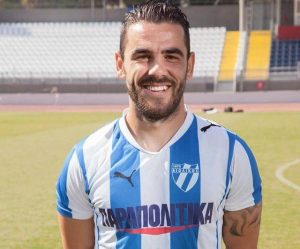 Αιολικός: Ανανέωσαν πέντε