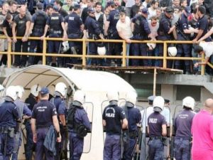 Καλαμάτα: Ξέσπασαν οι οπαδοί της «Μαύρης Θύελλας»