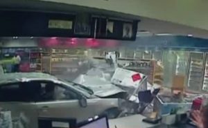 Γλίτωσε από θαύμα! (video)