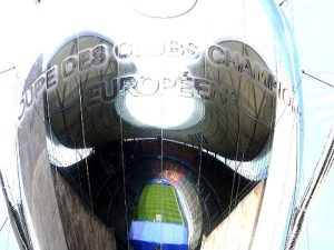 Το σήκωσε η κορυφαία…