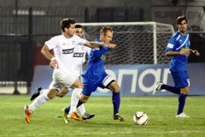 Κινδυνεύει ο Πιερικός, απομακρύνονται τα πλέι οφ για Γάζωρο