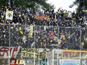 ΑΕΚ: Ένθερμη υποδοχή από οπαδούς