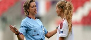 Σε σεμινάριο της UEFA η Λαμπαδαρίου