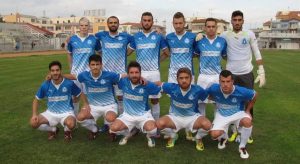 Σανίδα σωτηρίας ψάχνει το Λάκκωμα