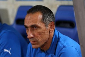 «Κόντρα» Κάρα-ΕΠΟ: Ο «τυπάρας» θέλει Μαρκαριάν, η ΕΠΟ Δώνη