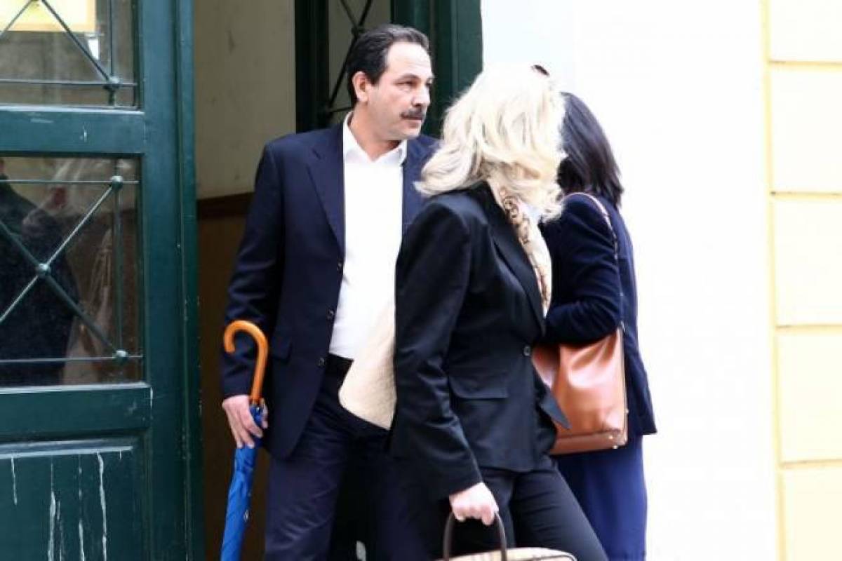 Στον ανακριτή διαφθοράς ο Δούρος