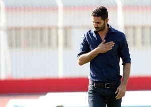 Νίκη επί της ΑΕΚ στο αντίο του «Ελε»