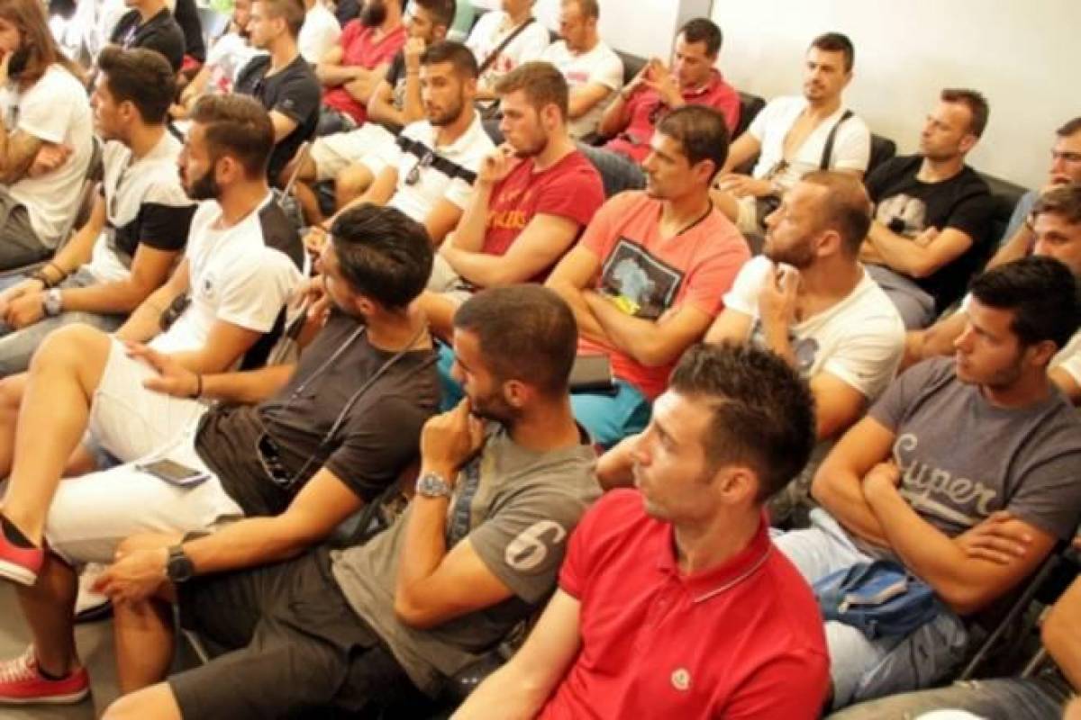 Προχωρούν σε αποχή οι Έλληνες ποδοσφαιριστές