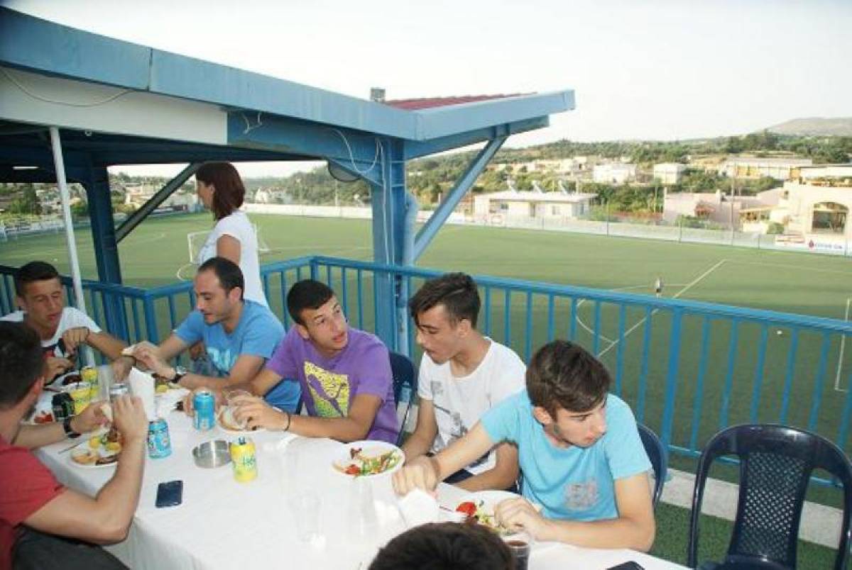 Επισκοπή: Φινάλε με μπάρμπεκιου