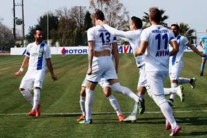 Επισκοπή: Να πέσει… πολεμώντας