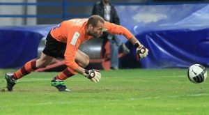 Ερμιονίδα: Με Πονηρό στη Football League